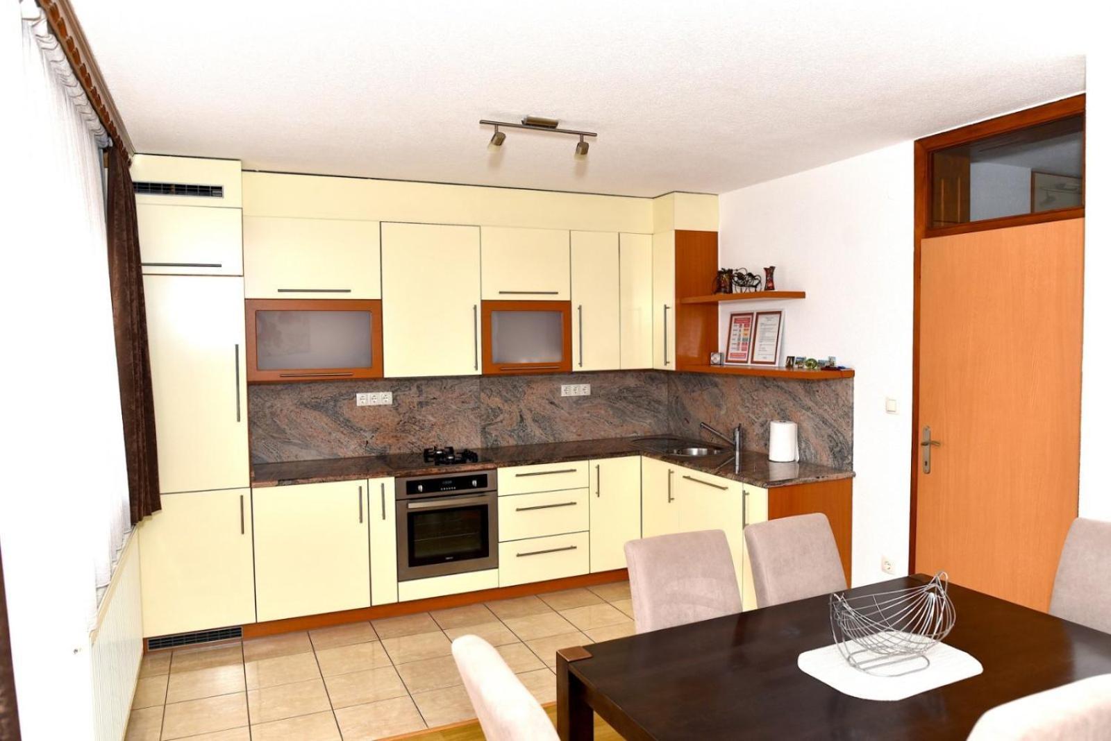 Apartmán Sutjeska Modrica Exteriér fotografie